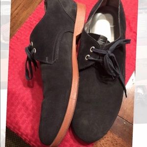 World Ferragamo men’s dress shoes!